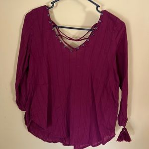 Hollister top